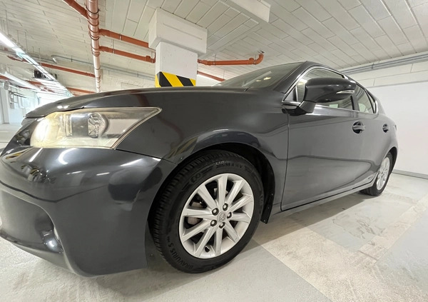 Lexus CT cena 45000 przebieg: 164200, rok produkcji 2012 z Warszawa małe 172